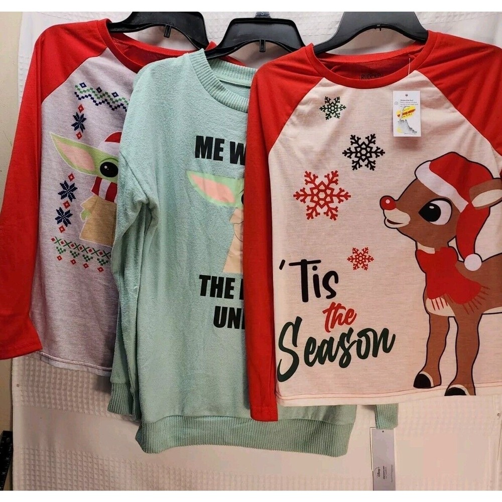 X3 Mandalorian Rudolph The Reindeer Yoda Pajama Top Bundle Womens Size XS 5063